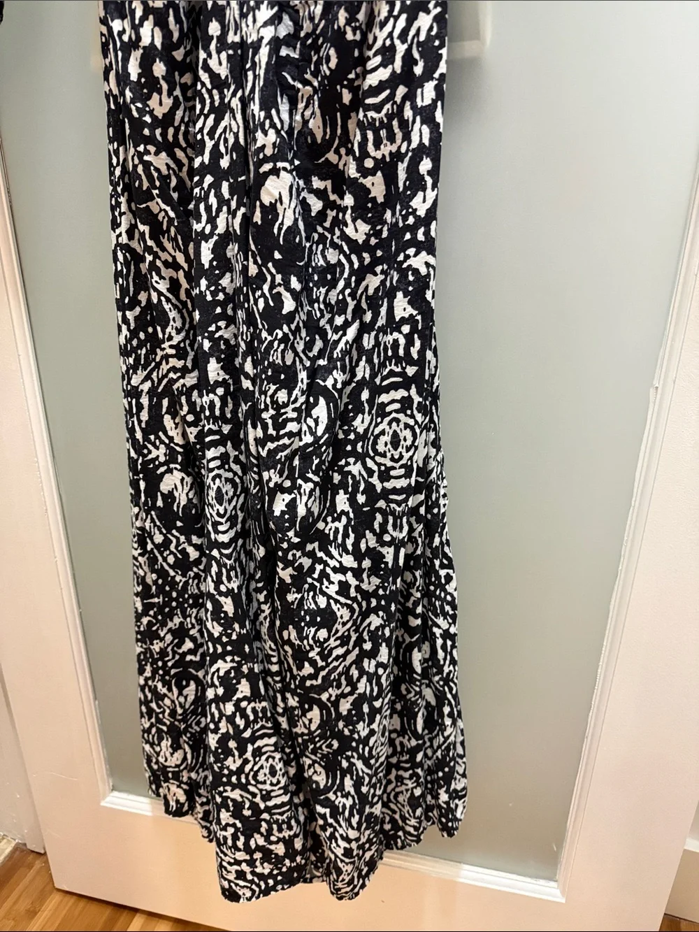 Abercrombie & Fitch Black and White Cutout Maxi Dress